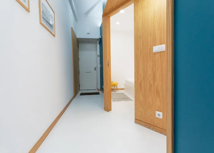 Casa Da Porta Azul * אבאירו